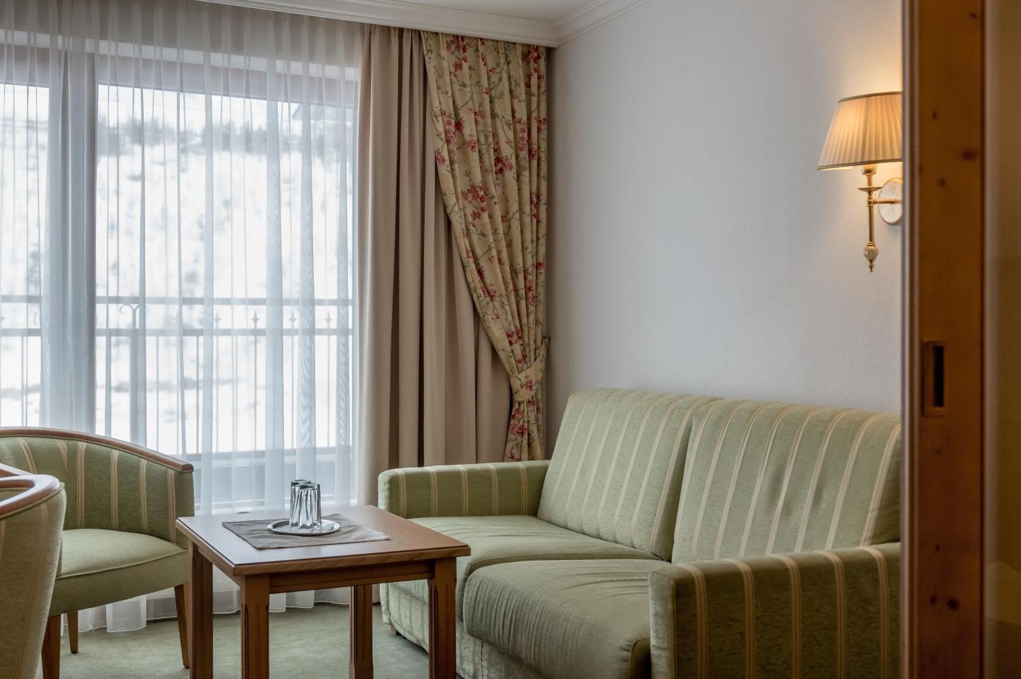 Hotel Alpenland Обергургл Екстериор снимка